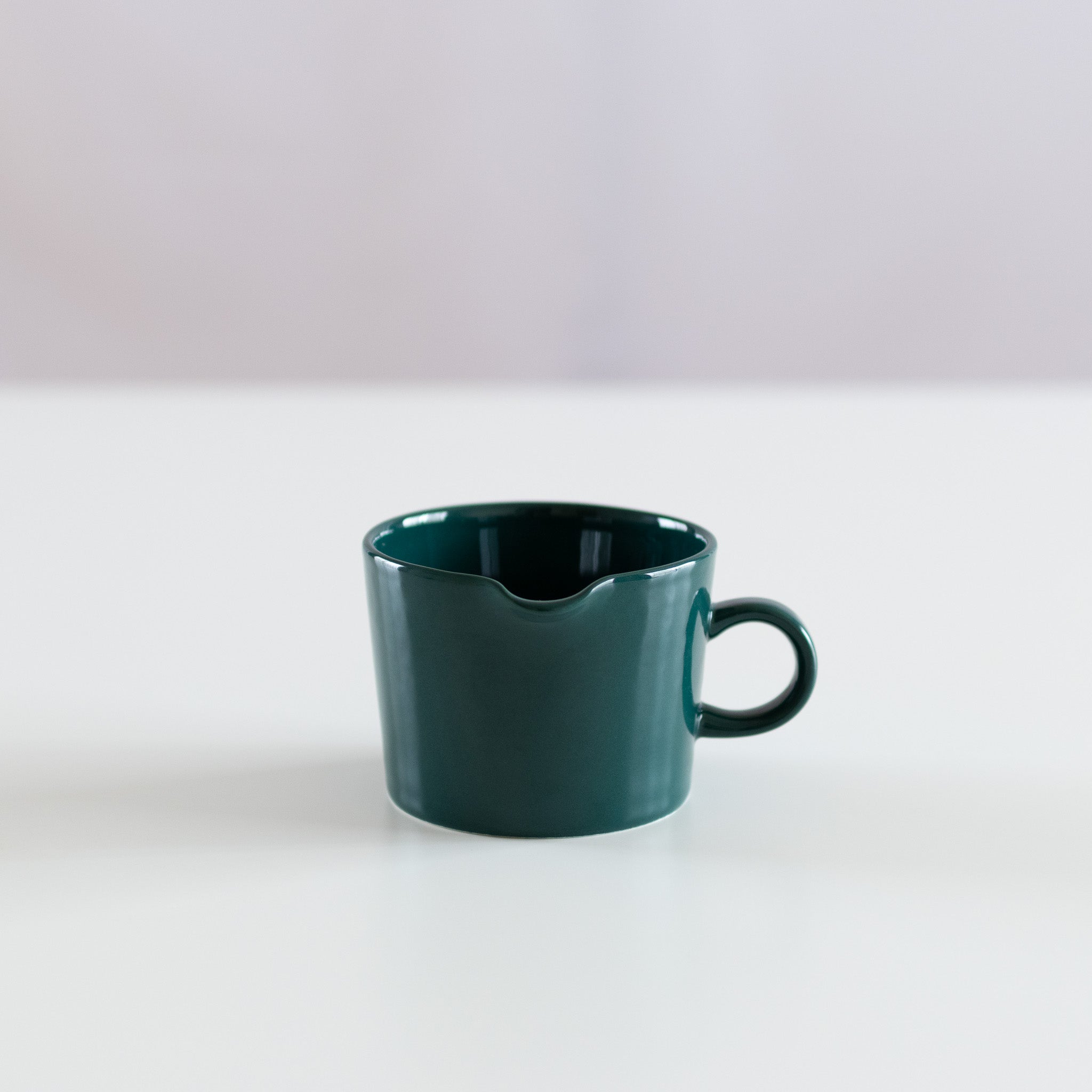 teema (ティーマ) creamer dark green / arabia (アラビア) – 北欧ヴィンテージのお店 hobaru(ほおばる)