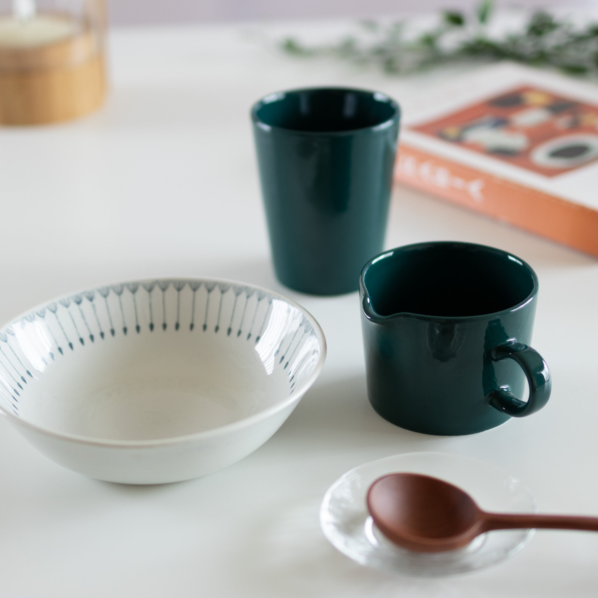 teema (ティーマ) creamer dark green / arabia (アラビア) – 北欧ヴィンテージのお店 hobaru(ほおばる)