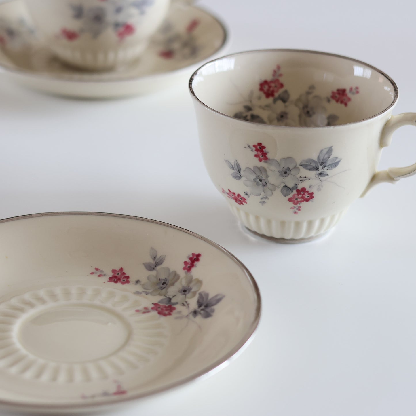 unknown (名称不明)  retro flower cup & saucer / arabia (アラビア)